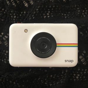 Polaroid snap camera